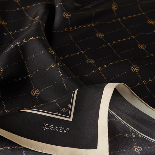 siyah gold monogram