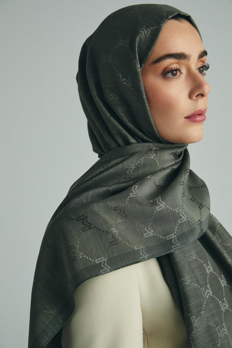 MAİSA NEDA HAKİ ŞAL