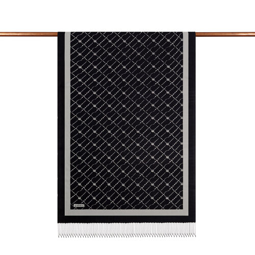 siyah beyaz monogram